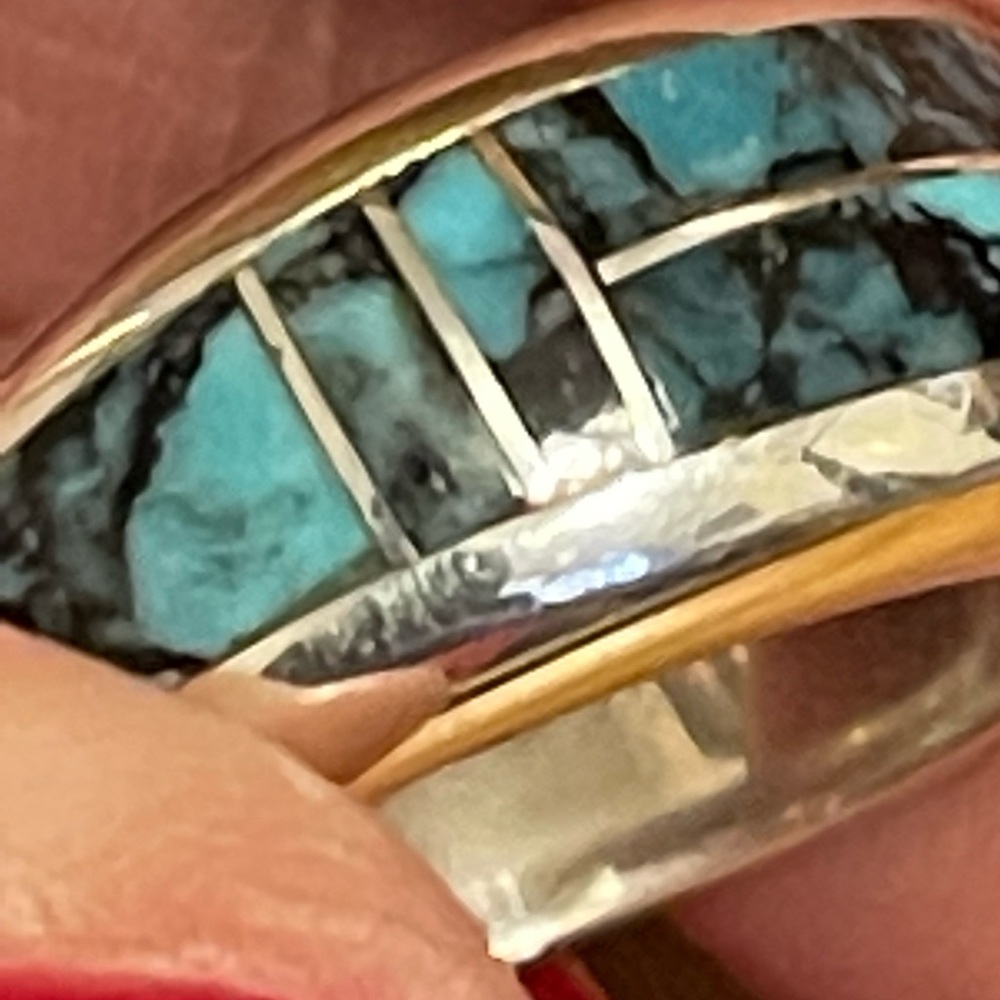 NWOT Beautiful ladies turquoise and Sterling Silver ring. Size 5-1/2 - Picture 2 of 7